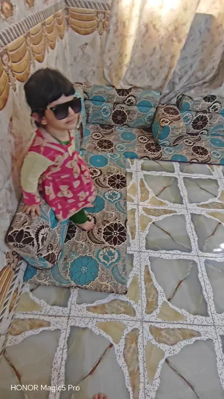 جلسه عربيه للبيع
٧ دووشك نظافه ٨٠ ٪
 المكان الكوفه ال عيسى
السعر ٢٥٠ وبيها مجال للطيبيين
هاتف للاستفسار
***********
