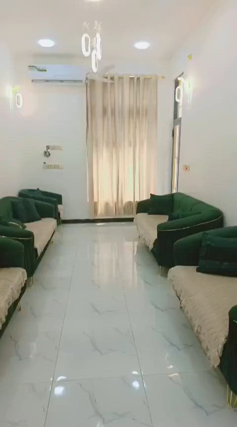 بيت طابقين مساحة ٨٥ طابو زراعي سند ٢٥ يقع في حي العباس الفرع الأول يبعد عن الشارع العام دقيقة مشي قريب كلش عليه بالقرب من كباب بغداد واجهه ٧ ونزال ١٢ للتفاصيل اكثر الاتصال(‏‪(***********‬‏ متواجد واتساب ايضاً
