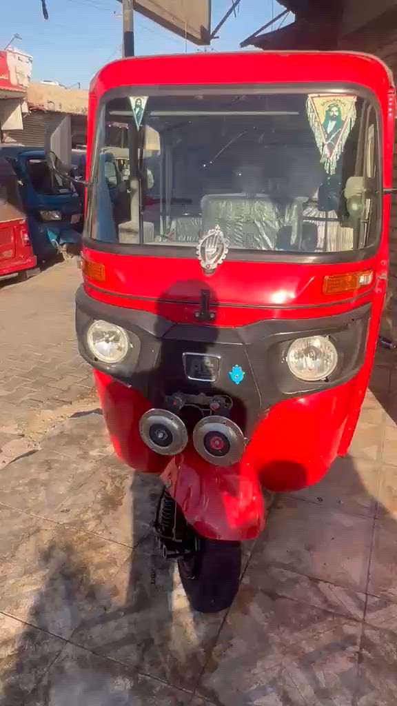 سلا عليكم تكتك للبيع موديل 22 رقم ***********
