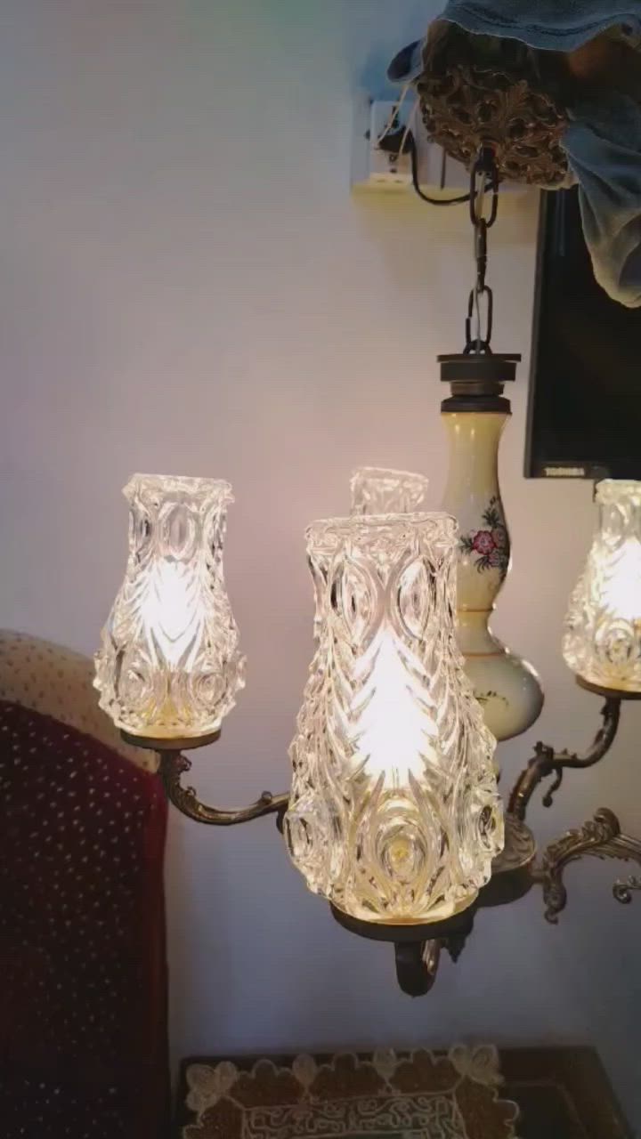 ثريه قطعه وحده كلش حلوه وحيل قديمه ونضيفه


**إذا كنت صاحب هذا الإعلان وتريد حذفه لأي سبب، رجاءا أرسل رسالة إلى الدعم الفني**