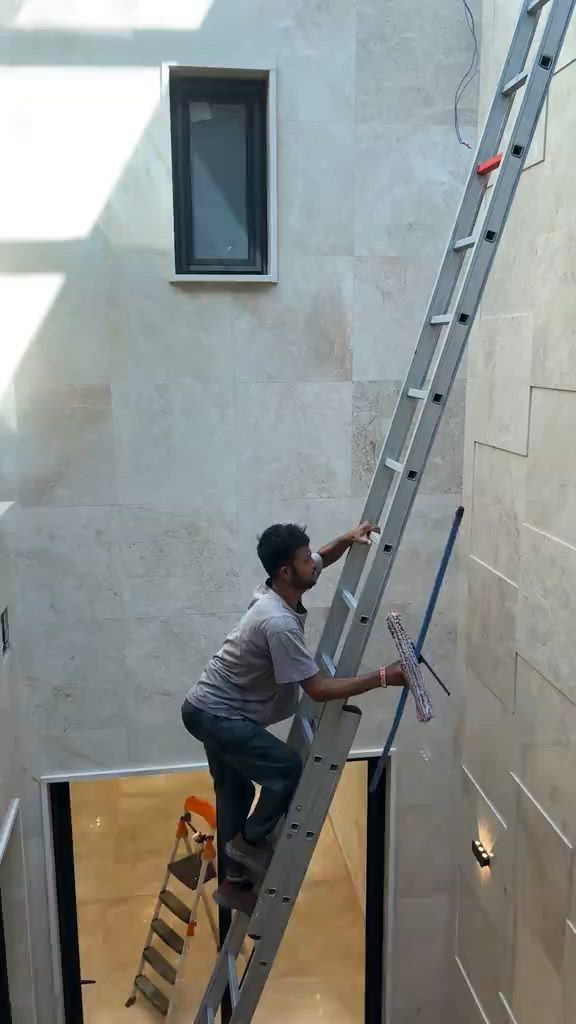 لتستعجل وانت توك مخلص بناء؟؟؟!!! تعال احجيلك اربعه اشياء تسويها الشركات ابتعد عنهم لو يسوون بيتك بلاش  الاولى/ كوادر لا تمتلك خبرة بين قوسين ( جايبين من الشارع لبيتك بدون فهم ولا علم ) الثانيه / استخدام منظفات عادية وكيمائيه بين قوسين ( جايبيهن من اسواق ابو علاوي ) الثالثه / بولش الارضيات المرور والبورسلين بمواد الزاهي بين قوسين ( زاهي ابو الف يدمر أرضية بيتك )  الرابعه / استخدام مواد حامضيه سيئه للحمامات تؤدي إلى احتراق الاكسسوارات والخلاط والدوش بين قوسين( جايبين المواد من اسواق ابو حمودي ) #دار_النظافه تاريخ كبير 🏁🚩  #الاولئ_في_عالم_التنظيف 🥇📽️🎞️ ...................................................................................... الاجهزه المستخدمه :- 🪵اجهزه Hand Machine لجلي وبولش وتلميع الأرضيات 🪵اجهزه Gadlee ¶ Hoover 🪵مضخات الماء لتنظيف الواجهات  Karcher 🪵اجهزه ساحبات للاوساخ والسوائل والمواد  Windy 🪨اجهزه البخار لتنظيف الجدران والامور المستعصيه SCW 🪨اداوات تنظيف الزجاج Unger 🪨ادوات تنظيف TTS  ...................................................................................... 💢المواد الحصرية العالمية في #شركه_دار_النظافه  🌟الكبريت الأحمر 🌀الكبريت الاصفر 🌟 الكبريت الاسود 🌀واكس 🌟 الكريستال 🌀مواد حامضيه 🌟مواد قاعديه 🌀الفسور الابيض 🌟 الباد الماسي 0️⃣Sutter + Hoover +Glasste +Meteor+Mn120 +Ds47 gres +M200sb (Made in 🇮🇹) 1️⃣ S100 + Longshine + Ramico (Made in 🇦 للاستفسار والاتصال *********** _ *********** #تلميع #تنظيف 
