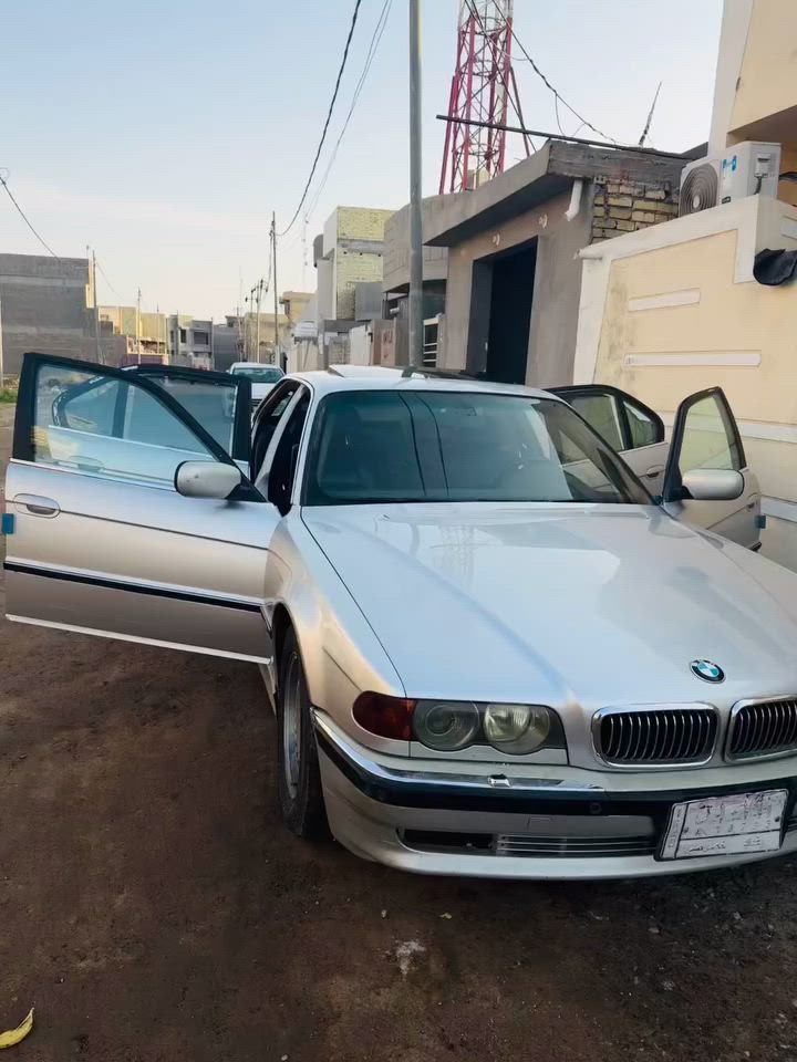 خفاش 744موديل 1998
***********
