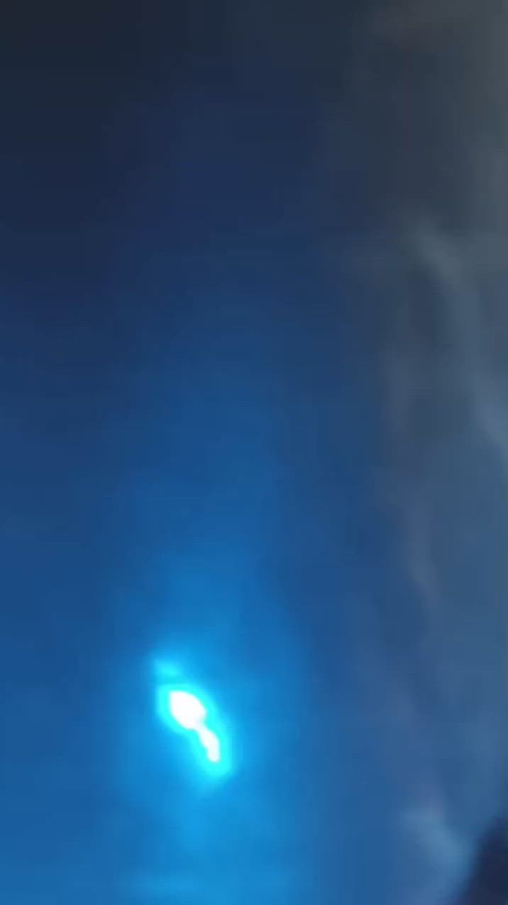 سلام عليكم درجه ماكس بوشه55
بيه شلعه ومعدل فول وغرضه موجوده 
او امروس مال لعب سعر 350 مكاني بياع


**إذا كنت صاحب هذا الإعلان وتريد حذفه لأي سبب، رجاءا أرسل رسالة إلى الدعم الفني**