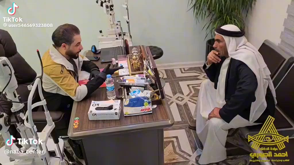 #يتواجد_اليوم_السبت_مساءً
الدكتور احمد عبد حميد الجبوري 
اخصائي دكتوراه (بورد) في طب وجراحة العيون 
شارع الاطباء / مجمع الطيف الطبي
للحجز ***********
