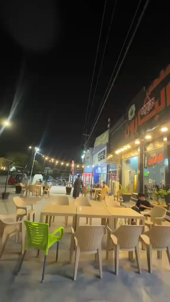 السلام عليكم 
محل حلاقه للبيع جاهز من كلشي وموقع ممتاز / الشارع الجديد مجاور كوفي البارون والسلطان/ 
للاستفسار/***********
