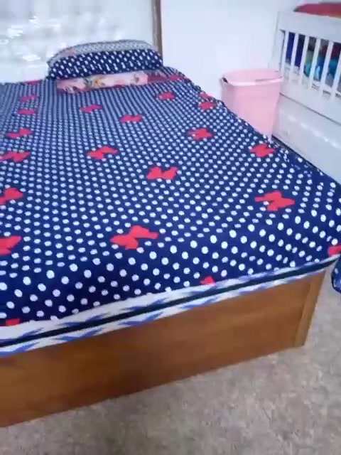 غرفة نوم صاج اربع بوب مع جرباية طفل ودوشك الاصلي اتصال واتساب ***********
