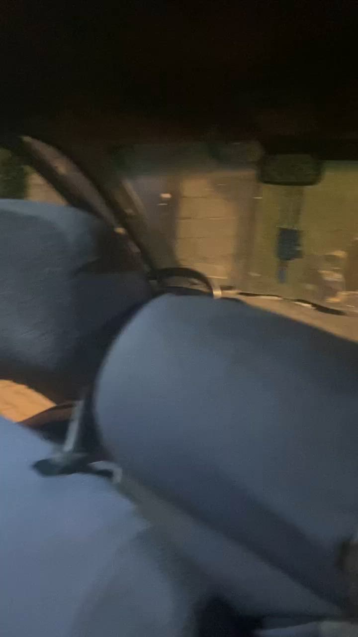 يالله السلام عليكم بريجو البيع موديل ٩٧ المكينه وكير وكسن مكفولات رقم كربلاء مداور ثاني يوم السعر ٣٥ وبيه مجال رقمي ***********
