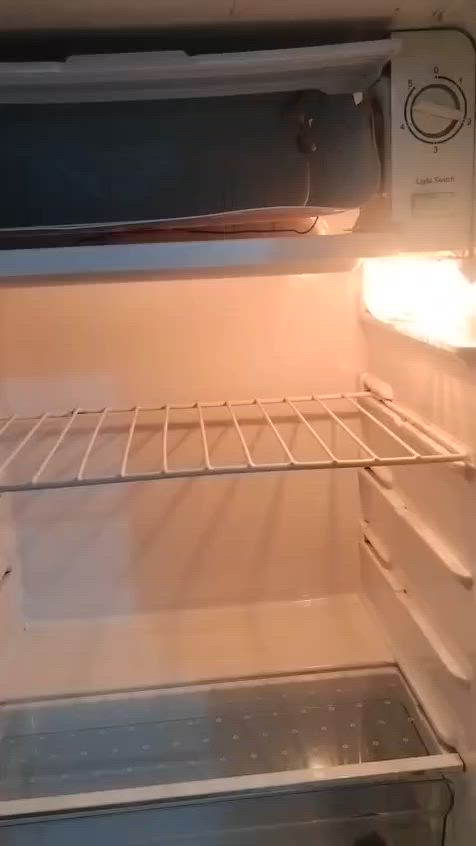 ثلاجه مكتبيه نضيفه تجميد فول ب 60مكاني تقاطع درويش حي التراث


**إذا كنت صاحب هذا الإعلان وتريد حذفه لأي سبب، رجاءا أرسل رسالة إلى الدعم الفني**