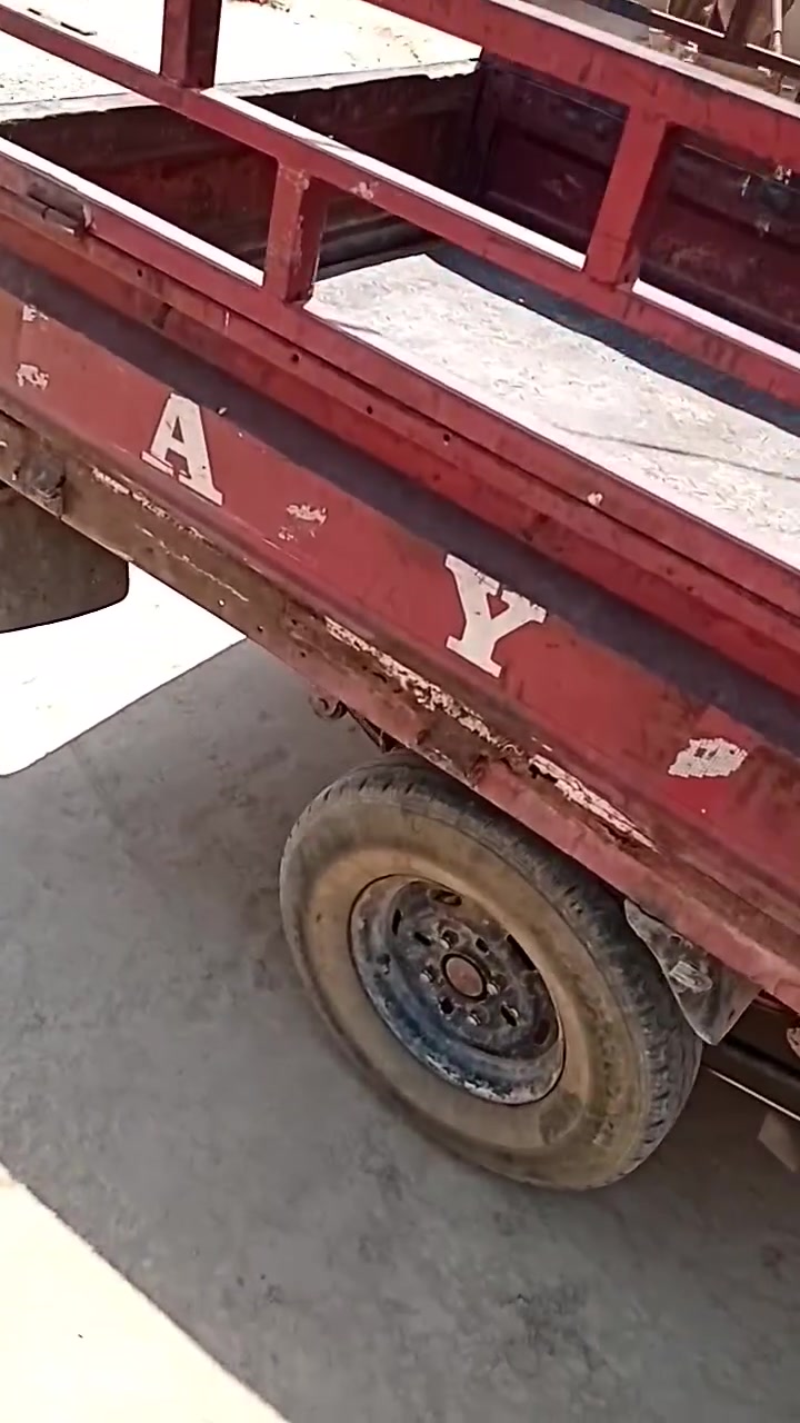 ستوتا للبيع كاملة  كلها شغالة كهربائيات  نكره  السعر  خاص او اتصال ع رقم ***********

