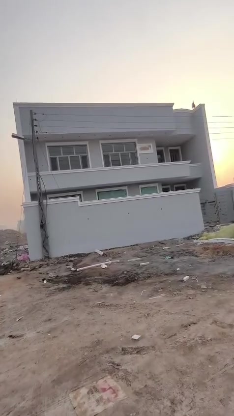 من رخصة صاحب المنشور كادر للاصباغ والديكورات شغل درجى اولى اسعار مناسبة للاستفسار 
***********
