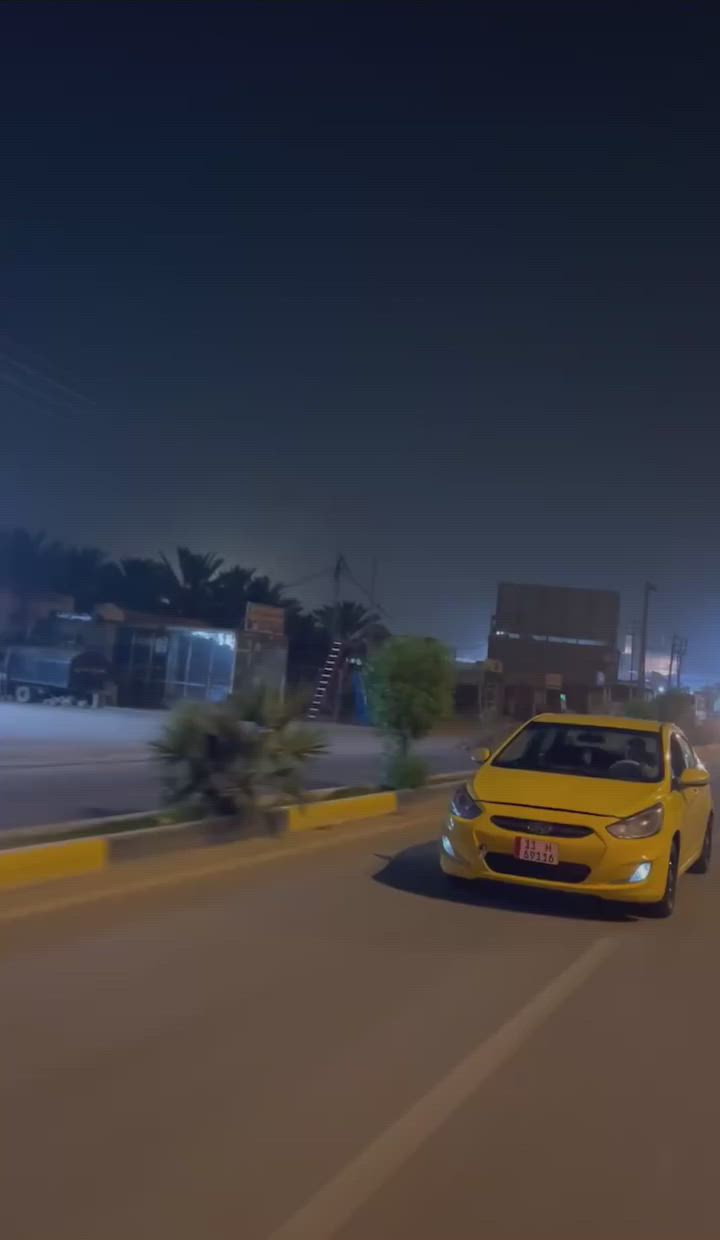 سلام عليكم سياره اكسنت للبيع موديل 16خاليجي مكينه وتبريد وحداديه كله جديد مكفول بس طخات بصيطه هزه جديده رقم جديد بغداد مكان سياره كربلاء سعر 78 بيها مجال حك الجيه ***********
