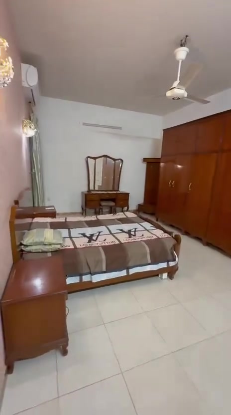 بيت للاجار
مساحه البيت 200 متر يحتوي البيت على غرفتين و صاله و صاله استقبال و يحتوي على حمامين و البيت مفروش بالكامل
العنوان : المنصور البيجيه
للاستفسار التواصل على هذا الرقم
***********
