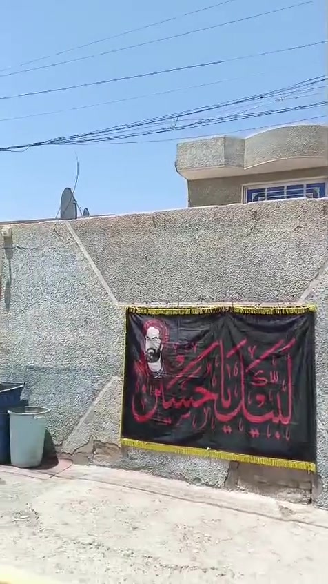 سلام عليكم بيت للبيع ٢٠٠/٨ أمتار النزال ٢٢ونص العرض ٩وربع بيت قديم يعتبر قطعه سعر المتر مليون و١٠٠الف وبي مجال للإستفسار على الرقم ***********
