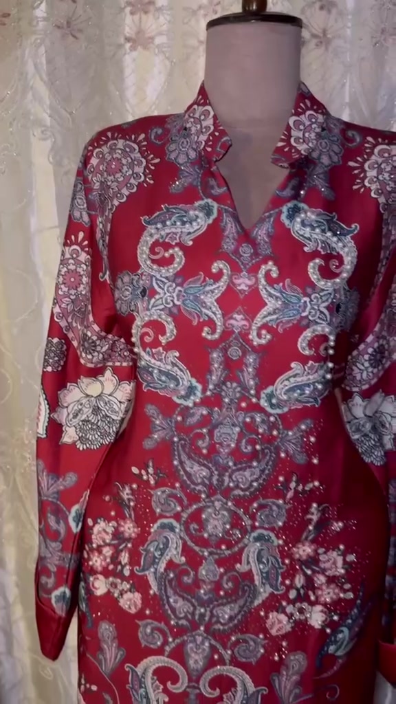 محل أزياء أمواج 🤍
للجميع انواع العبي والالبسة الخليجية وفرنالكم أجمل القطع 
للحجز على الرقم :*********** 
أو شرفونا بالمحل :🤍
العنوان /سبع البور / نهاية شارع السوداني / مقابل الدكتورة موج صاحب العامري 
القطع بالصور تصويرنا الخاص

