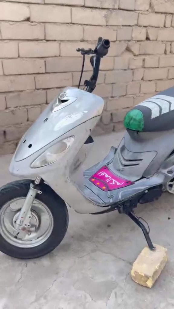 ماكس قجمه للبيع مكينه مفتوحه شغل نضيف مكينه خرسه شعله حلوه ضفيرته كمله بس ربط عوزها ترتيبات بصيطه سعرها 350وبيها مجال مكاني الكرنه ثغر رقم ‭***********‬
