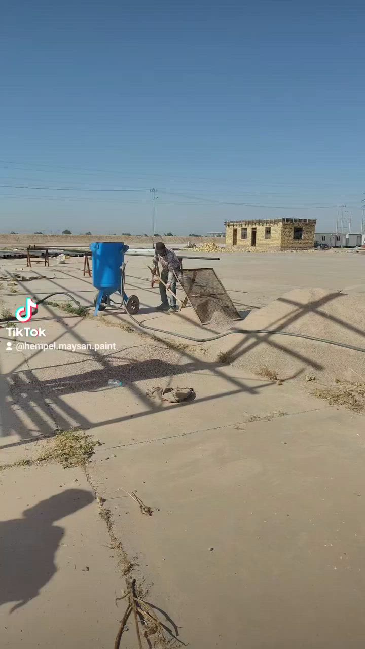 #إيبوكسي همبل الأوروبي – الحل المثالي لتجديد أرضيات المخازن والكراجات وكل المساحات العملية!
لو عندك مخزن، كراج، أو أي مساحة تتطلب قوة تحمّل ومظهر أنيق – إيبوكسي همبل هو خيارك الأمثل.
🔹 الأولوية للمخازن والكراجات:
🏢 يتحمّل الضغط العالي وحركة المعدات الثقيلة
🚗 مثالي للكراجات الخاصة والتجارية
💧 مقاومة ممتازة للزيوت، الرطوبة، والانسكابات
🧼 سهل التنظيف ويوفّر مظهر احترافي يدوم طويلاً
🧱 تنفيذ احترافي باستخدام مواد أوروبية معتمدة من همبل

🔹 مناسب أيضًا لـ:
🏠 أرضيات المنازل والصالات
🚿 حمامات بكافة أنواعها (سيراميك أو كاشي)
🍽️ المطاعم والمطابخ
🏭 المعامل والمستشفيات
🌧️ الأسطح الداخلية والخارجية
✔️ المزايا:
💪 مقاومة للاهتراء والاحتكاك
🎨 متوفر بألوان متعددة
🧼 عملي وسهل الصيانة اليومية
@إشارة 
🛑 الوكيل الحصري لشركة اصباغ همبل الدنماركية في ميسان - مجاور نقابة العمال - مقابل الجسر الجمهوري 

📞 تواصل معنا الآن لتحصل على استشارة مجانية وتنفيذ بأعلى جودة أوروبية من همبل.
☎️*********** ☎️***********
#ميسان #همبل #حديد
#ساند_بلاس #نفط_ميسان
