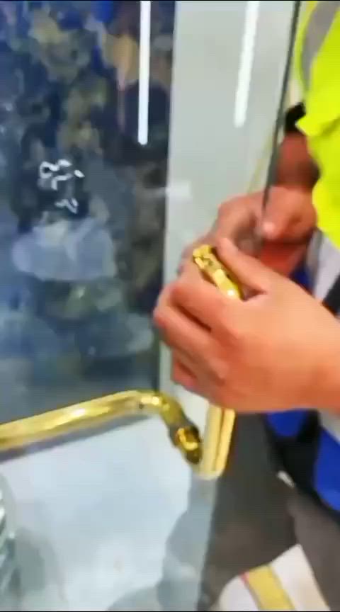 رولكس لأعمال الألمنيوم وألزجاج _🪟عمل شاورات زجاج ١٠ملم

 مقسى تصاميم حديثه + اكسسوارات منشأ تركي 🇹🇷✅️

📞لإستفسار وتساب***********
