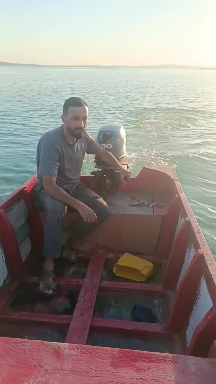 الاستفسار اتصال على  الرقم  ***********

