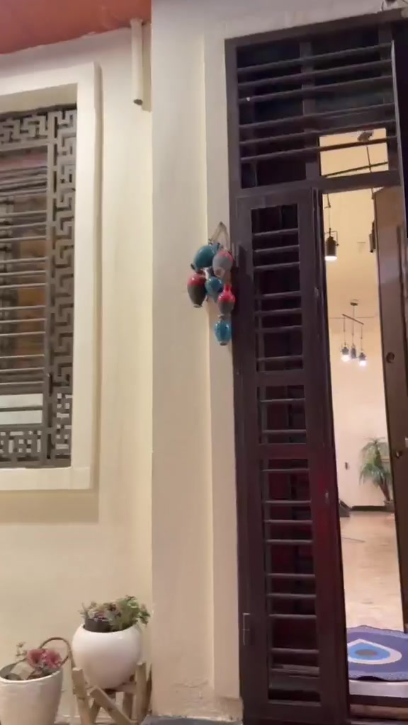 السلام عليكم اتوفر بيت لأيجار الدوره شارع ابو طياره بطابو بدون الاثاث هاذه الاستفسار الاتصال ع رقم او على الواتساب ***********
