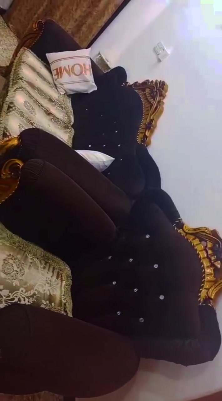 السلام عليكم ورحمة الله وبركاته🌹 
توفر تخم ملكي  👑 باله زان تركيه 
 نضيف %98 شخط ما بي 🔥
10 مقاعد 🤩
ثقيل تكمه 🔥
10 كوشات هديه 🧶
طبله وسطيه هديه 🎊
السعر 625 ❤‍🔥
متوفر توصيل جميع محافظات العراق 🚚
بغداد 25 محافظات 50 أطراف أكثر 
للاستفسار خاص أو على هذا الرقم 👇
***********
