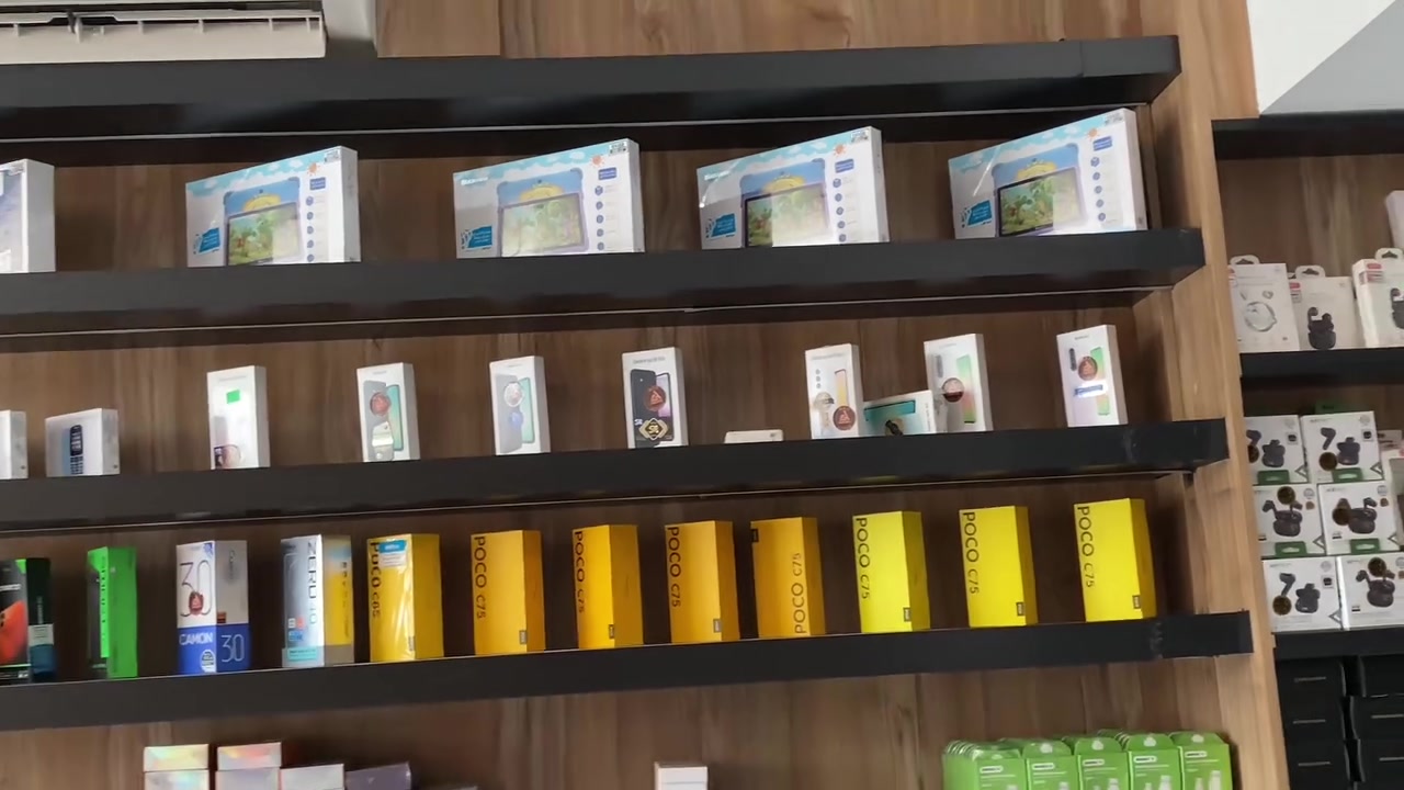 📢 مركز ألوان للموبايلات 📢
🔄 بيع • شراء • مراوس بأفضل الأسعار

متوفر لدينا جميع أنواع الأجهزة:
📱 iPhone
📱 Samsung
📱 Huawei
📱 Honor
📱 iPad Apple
📱 Blackview
📱 Infinix

✅ أجهزة جديدة ومستعملة
✅ أسعار تنافسية وجملة الجملة
✅ فحص كامل وضمان على الأجهزة

📍 العنوان: بغداد – الدورة – أبو دشير
📞 للاستفسار: ***********

#مركز_ألوان #بيع_شراء #مراوس #ايفون #سامسونك #هواوي #هونر #ايباد #بلاك_فيو #انفنكس #بغداد #الدورة #ابو_دشير #هواتف_ذكية #العراق
