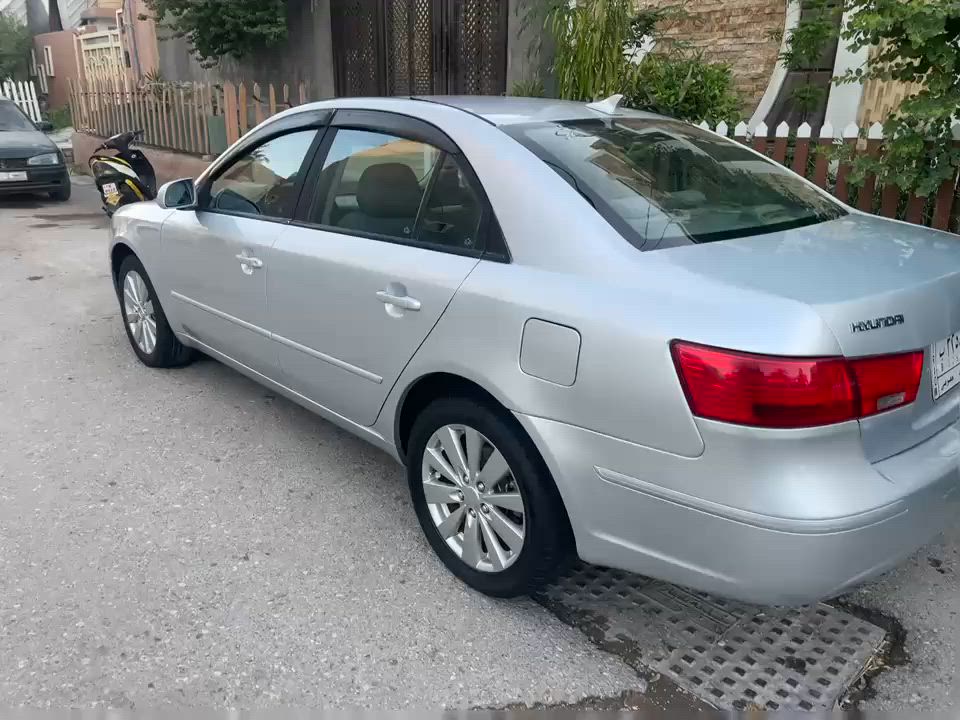 سلام وعليكم سوناتا موديل 2010وارد امريكي الحادث قبق جنطه بدون دواخل بجم شركه البيل واحد كل رقم بغداد سنويه 2028سياره اني صابغه على أيدي صبغ حزام محرك 2400 محرك كير صدر خير من الله السعر 100بيها مجال قليل بكان سياره ديالى بعقوبه ‏***********‏
