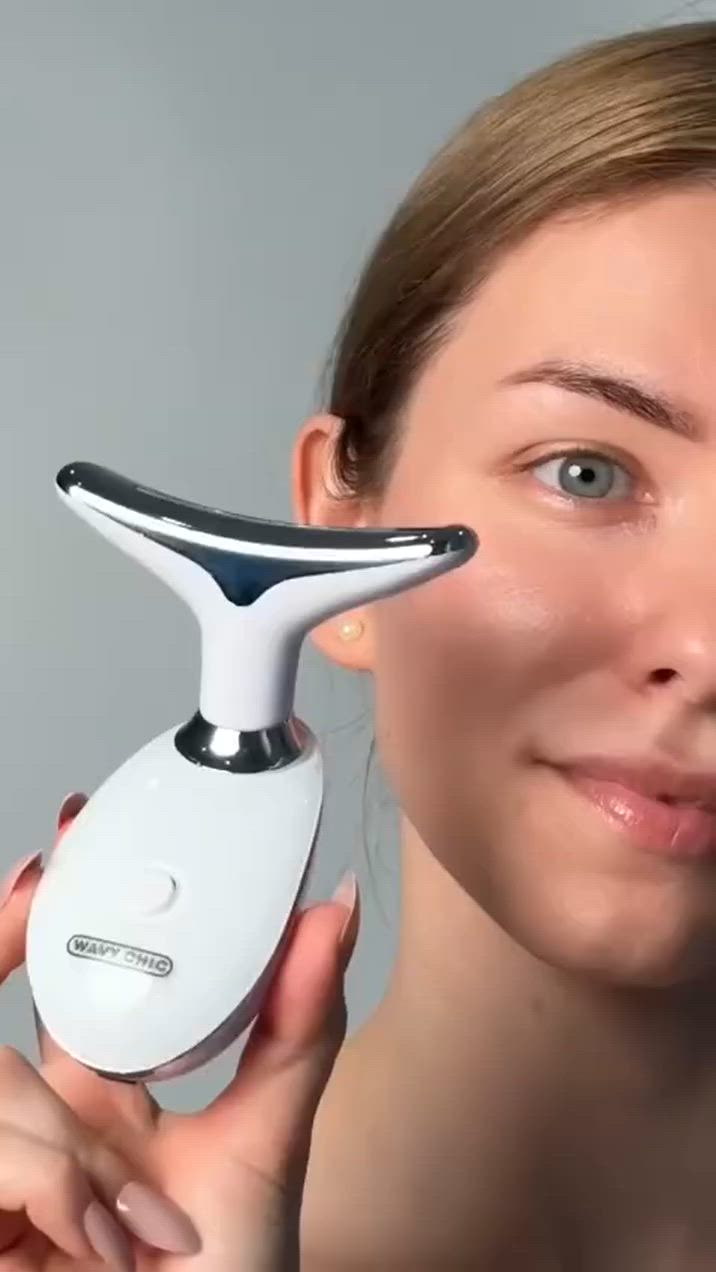 ✨ جهاز شد وتدليك الرقبة والوجه ✨
ودّعي الترهلات والتعب من أول استخدام 😍💆🏻‍♀️
✔️ يساعد على شد البشرة وتحسين مرونتها
✔️ يقلل ظهور الذقن المزدوجة
✔️ يمنحك مساج مريح واسترخاء للرقبة والوجه
✔️ تقنية حرارة واهتزاز لامتصاص أفضل للسيروم والكريمات
✔️ مناسب للاستخدام اليومي وسهل الحمل ✨
خلي عنايتج بنفسج أفخم وأسهل 🤍
اطلبيه هسه واستمتعي ببشرة مشدودة ونضرة كل يوم 💖#اكسبلور #ترند #fyp #viral #explore #trend
#العراق #العربي #مشاهير #تفاعل #لايكات


**إذا كنت صاحب هذا الإعلان وتريد حذفه لأي سبب، رجاءا أرسل رسالة إلى الدعم الفني**