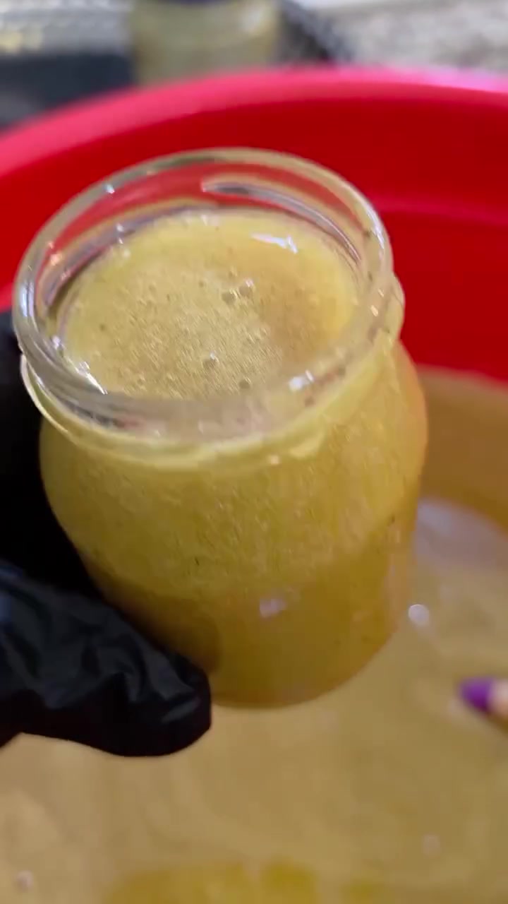 الخلطة المعجزة  متكونة من عسل 🍯 الكسوب مع عكبر النحل. يوجد خدمة توصيل لجميع محافظات العراق. واتساب ***********
