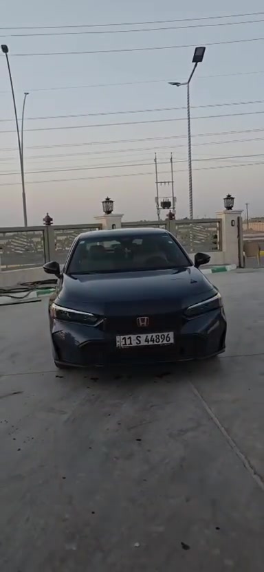 هوندا سيفك تورنك مودييل 2025 مواصفات السياره والحادث ورقم الشاصي بالصور السياره موجوده بالرمادي السعر 17500$ التواصل ع الرقم ***********

