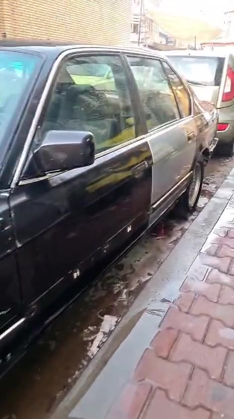 موديل ١٩٩١
كير و مكينه وتبريد عل فحص تراي البصره روحه ورجعه 

جام كهرباء شغال كامل 

تخم تاير جديد 

ويل نجمه اصلي 

سنويه جديده وأرقام جديده ستلمتهن ب اسمي قبل شهر  تحويل مباشر شرط شرط مصفره غرامات 

رقم واسط واكدر احول ب اسم المشتري بملعب الشعب وتستلم سنويه 
سيارة تبريد بيهه خير من لله منضومه كامله جديدة كلفتني ٨٠٠ الف  سعر ٤٠ بيه مجال غير متواجد عله فيس ***********
