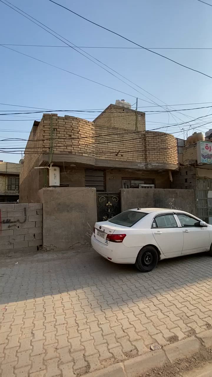 السلام عليكم للبيع بيت زراعي شاكر العاني البيت بناء طابق واحد المساحه 100 متر البيت زنجيل اله مدخلين بلقرب من مولد جوقي رقم *********** وهذا الرقم الثاني بي واتساب ***********
