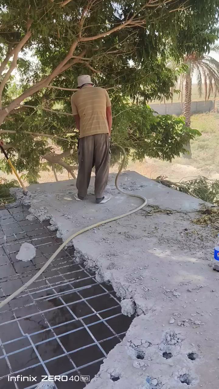 تفليش المنازل والمحلات القديمه ورفع الانقاض وحدل وسبيس بمواده في جميع مناطق ديالى للاتصال أو  وات س*********** ***********
