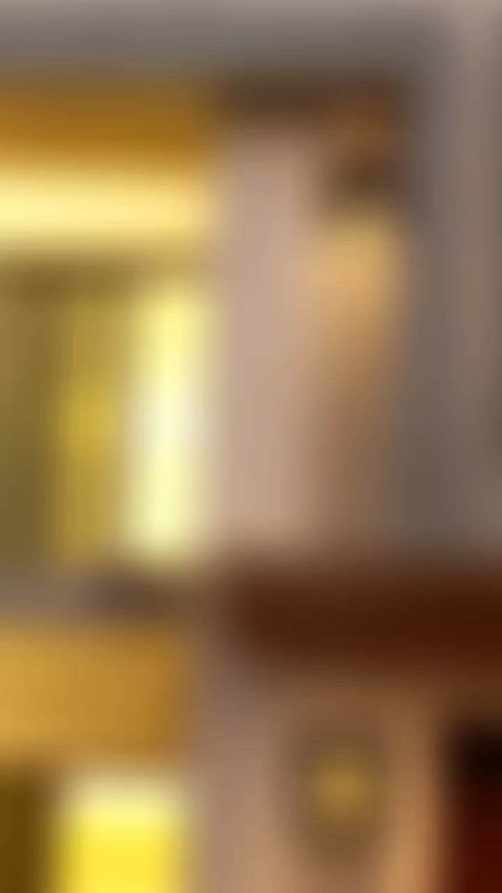 هيچ نظافة وهيچ تصاميم حديثة ب400 الف بس للمتر المربع الواحد!
 عروضنا تبدأ من 400 ألف للمتر المربع الواحد الى 800 الف!
بتفاصيل مُميزة جدًا
تمّ بحمد الله إنجاز هذا المنزل على تندر عرض الـ400 ألف للمتر المربع الواحد المميّز ✨

 للمقاولات العامة والاستثمار العقاري مستمرة بتقديم أفضل العروض، وأعلى جودة في التنفيذ، لأن ثقتكم مسؤوليتنا 💛🏗️

‏‎للتواصل معنا:
***********
***********

📍 العنوان: بغداد السيديه شارع التجاري
