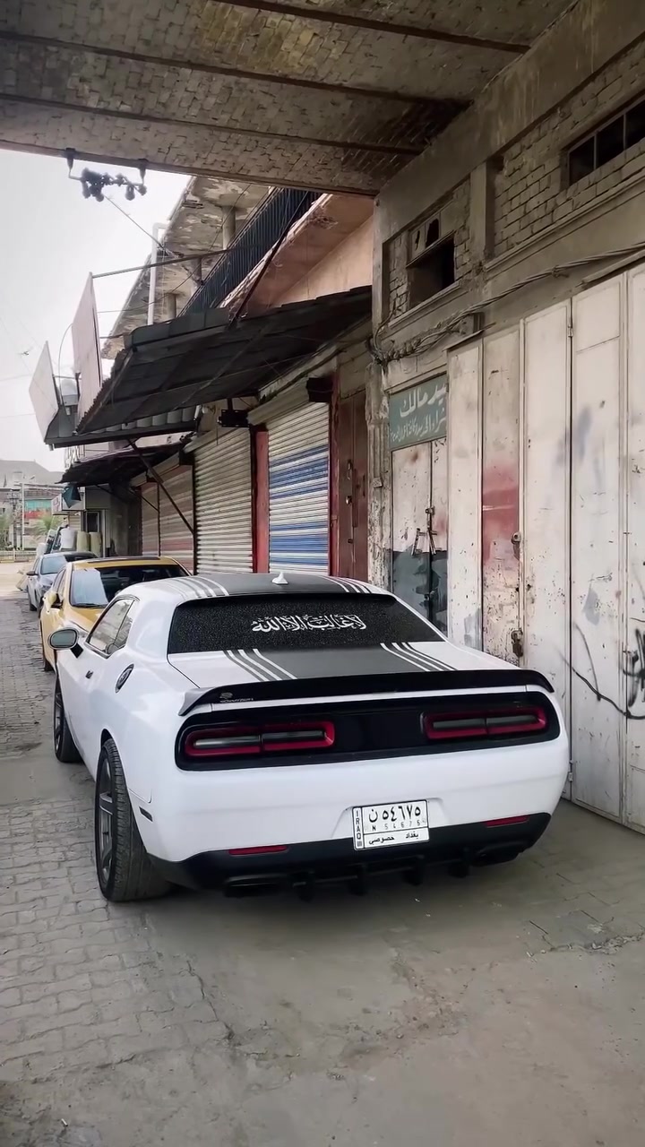 السلام عليكم شباب بيع فقط
جالنجر شيكر اصل هيمي 5700RT 

ماشيه 110 سياره 
اكسل قفل مديل 20
برمجة ابو علي مصطفى ايكل 
عربانة خلفية اس ارتي 
دبلات صفر اس ارتي 
لويت ريسنك 
ولوف حماوه ريسنك 
راديتر دبل مروحه انسى الحماوة 
بلكات انجي كي جدد 
ادامة كاملة للمكينه من الف للياء 
لدات دعاميات تكساس + لدات دفيوزر 
تخم تاير خلفي امامي جديد 275 امامي 
وخلفي 315 بالكارتون ويل نجمة خسفة قويه 
فجوج كفرات ٦ بستم 
سوبيلر خلفي ريد اي 
متغير البجم فوك وجوه ع تليفون 
غرفه جلد بيضه 
دشبول صافي ولا اي كلوب عده ايرباك 
كفرات مري + بوب + مثلثات جامه 
السيارة حيل حيل معتني بيها 
٣ قطع صبغ بيها لغد ايسر بيه تعديل بسيط 
وشاصي بدايته فقط هم ايسر 
السياره قويه بشكل وع فحص هم 

السعر ١٦٠ وبيه مجال جداً جداً بسيط 
رقمي ***********

مكان السياره شارع فلسطين
