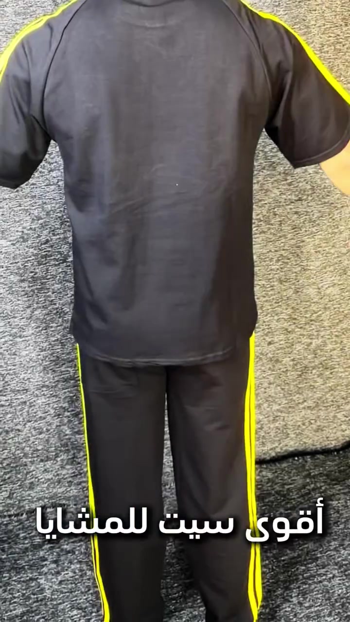 تراك اسود فقط قالب هاف بجامه 110 
قياس S M L XL 2XL 
سA3ر القطعه 25000 الف  
العنوان : بغداد كاظميه تاجي الطي مقابل ثانوية منار العلم 
يوجد توصيل جميع محافظات العراق 
بغداد 5000 الاف 
محافظات 5000 الاف
واتساب ***********
