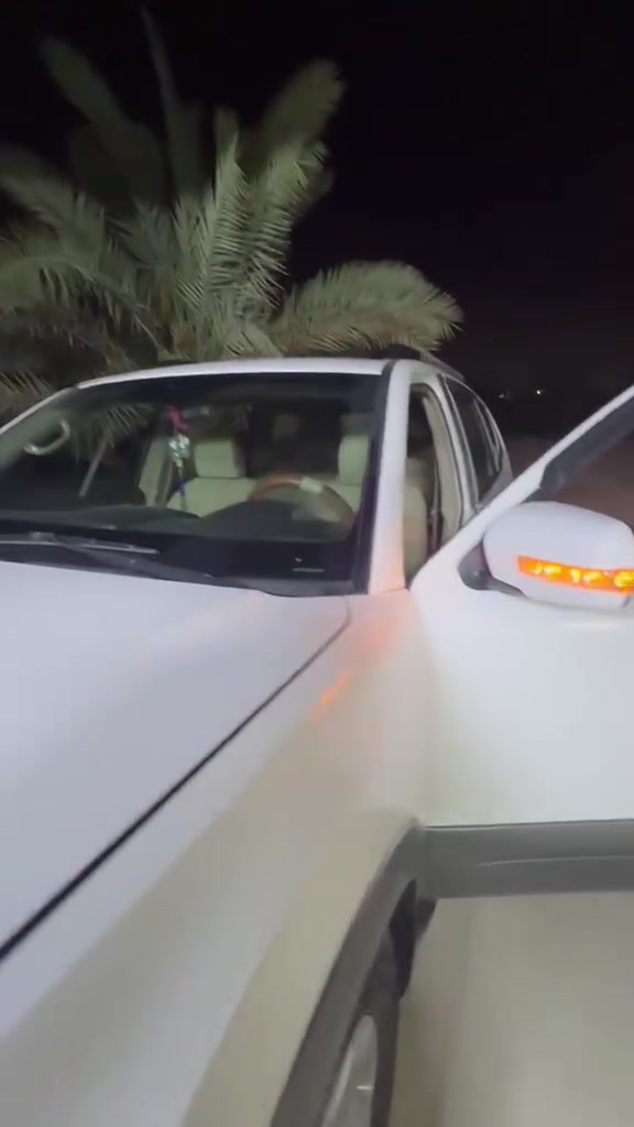 اللهم صل على محمد وال محمد
كيا موهافي   للبيع او ألمراوس
موديل2010 خليجي... 
رقم بصره  بأسمي تحويل مباشر
بصمه تشغيل
كشنات جلد كهربائيه بلادي ومدوشمه
120 🔔
ارضيه جلد 
7 راكب 
3 قطع تبريد ثلج 
جنطه شفط 
ثلاجه 
تخم تاير جديد 
حداديه  ٧٥٪ 
 فور ويل غير شغال 
مكينه و گير مكفول 
فتحه سقف كهربائيه 
شاشه كبيره 
مثبت سرعه  
تحكمات ستيرن 
سياره نظيفه 
السعر  ١١٥  $وبيهه مجال بسيط 
***********
***********
البصره / الزبير
