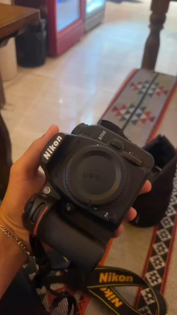 الي تفيدة يراسلني


**إذا كنت صاحب هذا الإعلان وتريد حذفه لأي سبب، رجاءا أرسل رسالة إلى الدعم الفني**