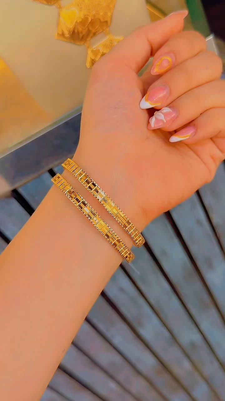 وصلت احلي تشكيلة غوايش ❤️❤️ منشني لجوزك بقي 🥹


**إذا كنت صاحب هذا الإعلان وتريد حذفه لأي سبب، رجاءا أرسل رسالة إلى الدعم الفني**