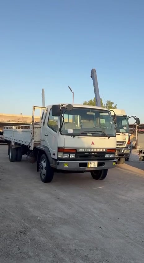 السلام عليكم متابعينا الاعزاز 
عرض اليوم فوزه ايسر بلاد بدي طول 7 وربع فحل 8 برغي بلاديه جديده مكينه 16 عادي رقم اربيل
هذا العرض بتاريخ 
2026/7/17
#معرض_حسين_السفير_لتجارة_السيارات_الحديثة #الجميع #المتابعين
عنوانا البصرة الزبير 
للاستفسار.....
*********** 📞
*********** 📞
***********📞
  #الجميع #متابعين
