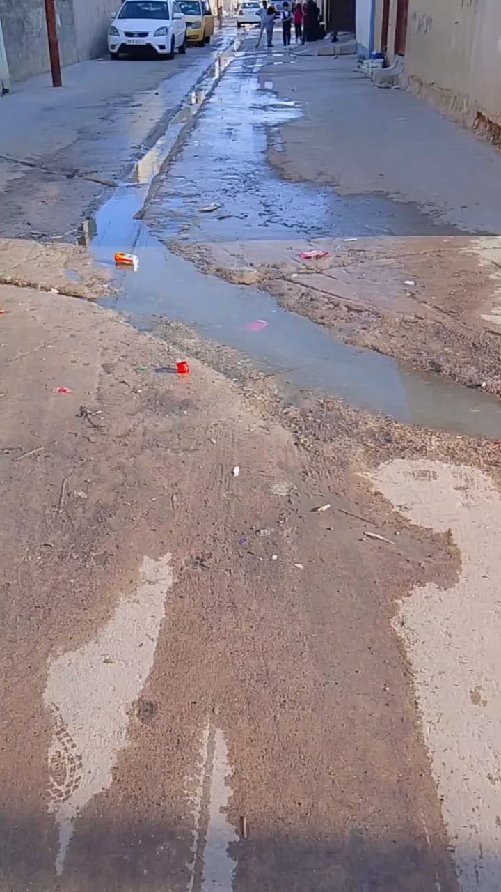 السلام عليكم بيت للبيع في رشيديه قطاع سادس قرب جامع المحسنين مساحة 150متر سعر البيت 73وبي مجال هذا رقم الهاتف او وتساب بي الكورك ***********///***********@
