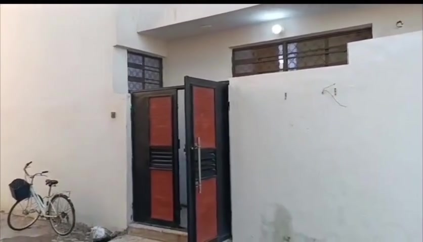 السلام عليكم دار للبيع 50 متر طابقين زراعي سند 25 كافت خدمات بغداد الكمالية كاع ابو رشاد  ***********
