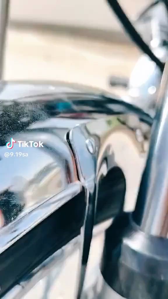 سلام عليكم مديل 27 سكنر هستوهي طالعه من الوكيل نامه بوريه رفيعه 400 وبيه مجال  اتصال عل رقم خاص ما موجود ***********
