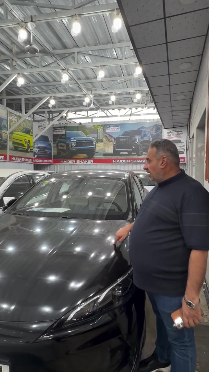 🚘 BYD Seal 5 2025

إذا تبحث عن سيارة تجمع بين التصميم العصري، التكنولوجيا، والاقتصادية بالاستخدام، فهاي الـ BYD Seal 5 راح تكون من أفضل الخيارات.

✨ المواصفات:
✅ عداد المسافة: 9,000 كم فقط
✅ ويلات كروم قياس 16 إنش
✅ LED نهاري
✅ عدسات أمامية
✅ حساسات خلفيه
✅ كاميرا خلفية
✅ بصمة تشغيل
✅ شاشة وسطية تدعم Apple CarPlay & Android Auto
✅ شاشة عدادات رقمية
✅ تحكمات ستيرن متعددة
✅ أوامر صوتية
✅ مقاعد جلد
✅ فتحات تكييف خلفية مع منافذ شحن

📍 العنوان: بغداد – الكريعات، مجاور كلية القانون.

📞 للاستفسار:
***********
***********
***********

#BYD #BYDSeal5 #Seal5 #معرض_حيدر_شاكر #سيارات_بغداد #الكريعات #BYDIraq
