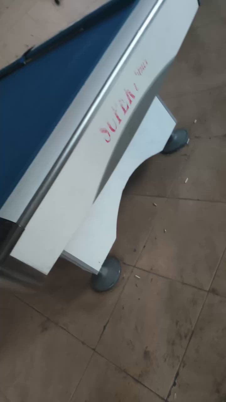 شباب اغراض صاله في موصل شقق الحدباء للبيع شلع ب 3 مليون بليارد 3+ 3نراكيل +شاشه كبيره +ميز مال نراكيل ودومينه 
تواصل عل هاذا رقم ***********
