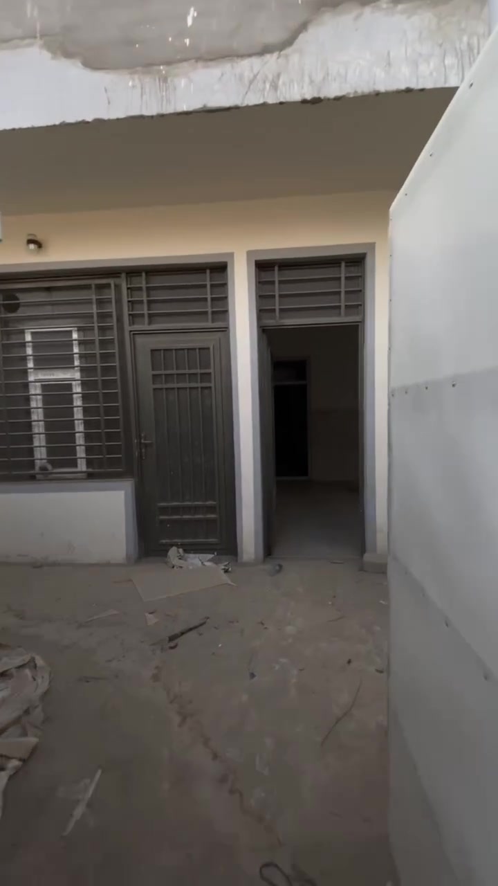 بسم الله الرحمن الرحيم 🌿
🏡 مشتمل مميز للبيع – فرصة استثمارية لا تُعوَّض

📐 المساحة: 150 م²
🏠 بناء حديث (2026) – زيرو، لم يُسكن بعد.
✅ معزول بدرج خارجي، والطابق الأول منفصل عن الثاني.
✅ البيت فارغ وجاهز للسكن أو للاستثمار مباشرة.

📍 العنوان: حي المثنى

💰 بسعر مناسب جداً

📞 للاستفسار ومعرفة المزيد، زوروا مكتبنا
***********

📍 مكتب عماد البازي للعقارات
معمل الأدوية – عمارة الخيرات
