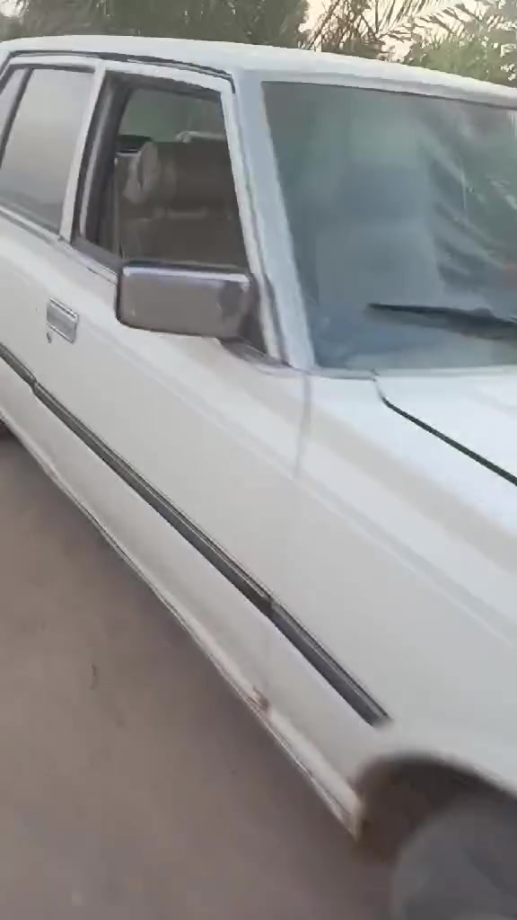 السلام عليكم
سوبر 82 للبيع او مراوس 
بدون راعي 
مكينة وكير ثنين ونص كايمات 
كهربائيات كلها شغاله 
حداديه حلوه 
عضمتها صاحيه السياره 
مكان السياره الشطره 
السعر 15 
الشراي يتصل ‏‪***********‬‏

