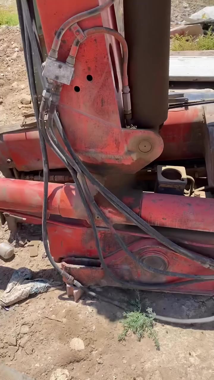 سلام عليكم كرين مع بدي للبيع مكلف بنشر رقم ***********
