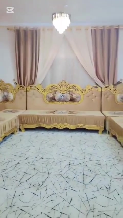 فرصة لا تُفوّت من مجمع ومزاد المدحتية! ✨

​توفّر لدينا الآن تخم أثاث راقٍ (استخدام قليل جداً بحالة الجديد) 🛋️

أناقة، جودة، وبسعر مناسب جداً!

​📍 العنوان: [بابل  /المدحتيه /حي العسكري /مجاور حجي حمزه ابو العگل ]

📞 للتواصل والاستفسار: [***********
***********]

​مجمع ومزاد المدحتية.. خيارك الأفضل للأثاث والجودة! 🌟
