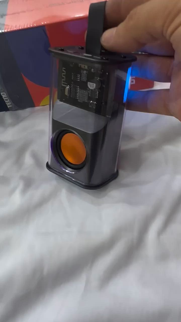 سبيكرات ماركات تيكنو وشاومي انطي سعر وبالعافية


**إذا كنت صاحب هذا الإعلان وتريد حذفه لأي سبب، رجاءا أرسل رسالة إلى الدعم الفني**