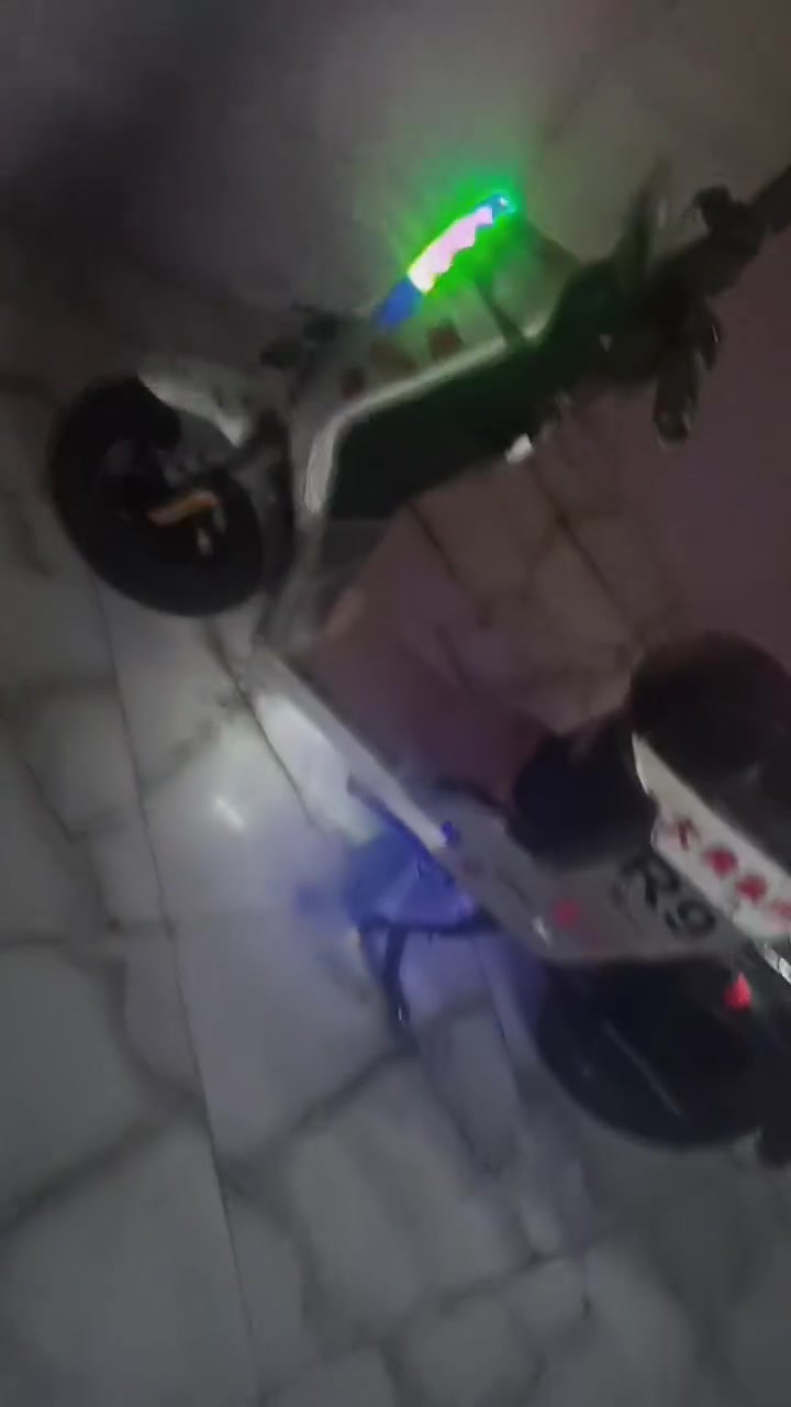 للبيعr9
بيع مستعجل عندي ضرف
الدراجه تخبل الله شاهد بس صار عندي ضرف ومستعجل عل بيعتها
بطارياتها28A
نضيفه
اشاير كلهن شغالات
دبلات 
لايت عالي ناصي
السعر 375
رقمي واتساب***********

